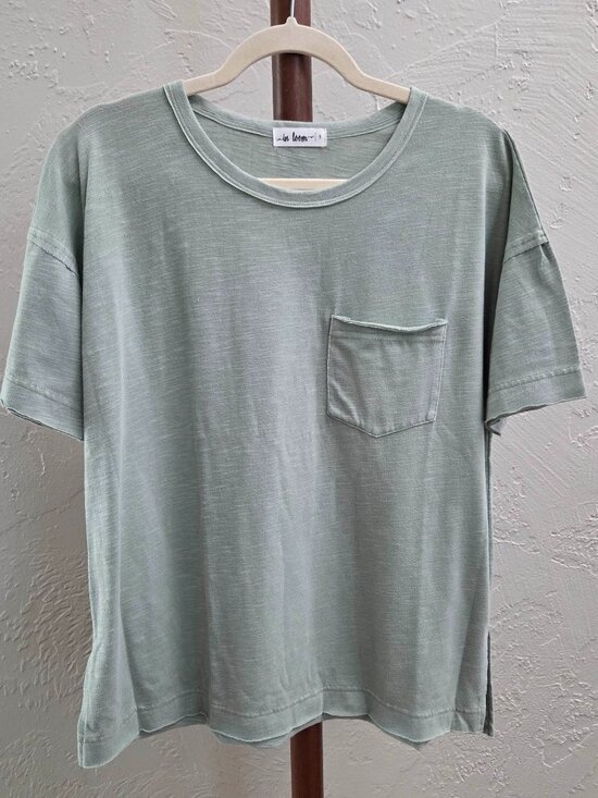 in loom Tops - T53. Women's‎ Sage Green Slub Knit Pocket Tee